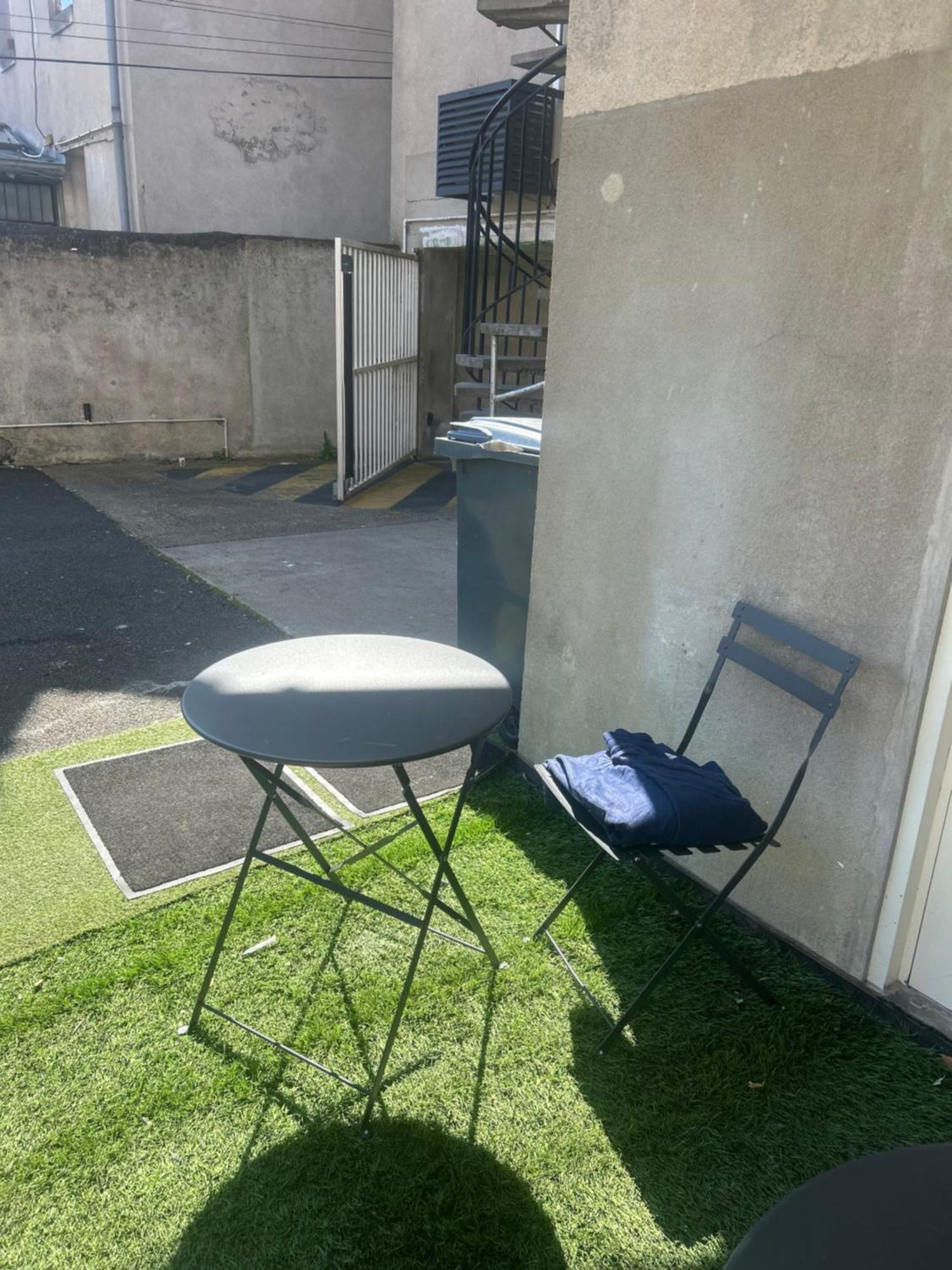 Appartement Charmant Proche Gare Tours Buitenkant foto